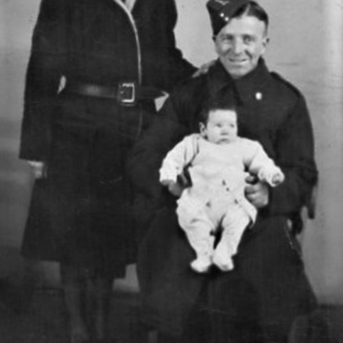 Cecilia Murray Aged 3 Months, January 1943 With Her Parents. She Didn't See Her Father Again As He Drowned In Naples Harbour In May 1944